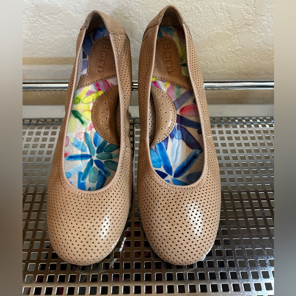 Born Julienne flats